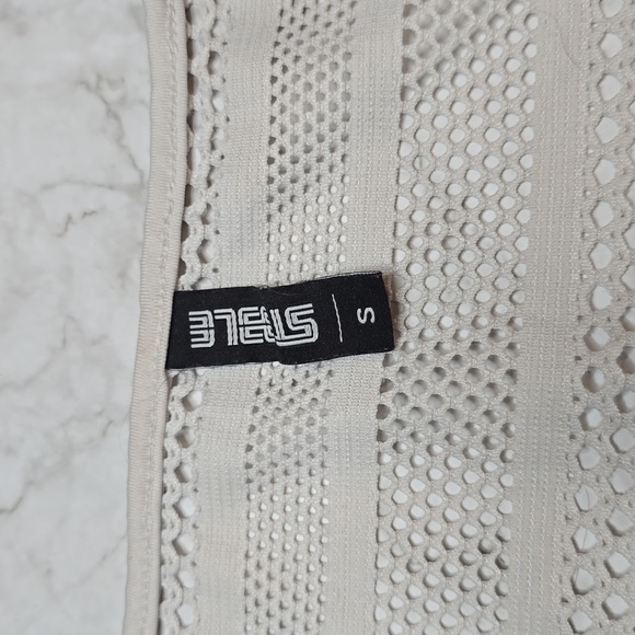 Men's Offwhite Mesh Tank Top Small (S) - Picture 3 of 3